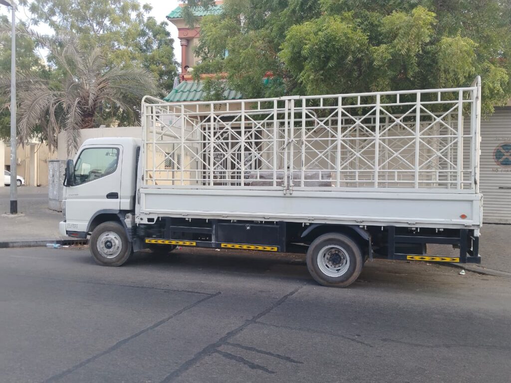 Cargo Pickup truck rental in Sharjah