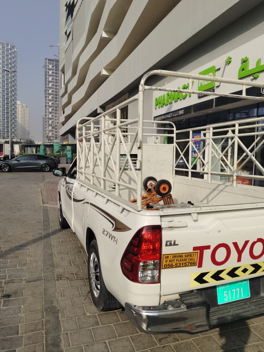 1 ton pickup for rent in sharjah