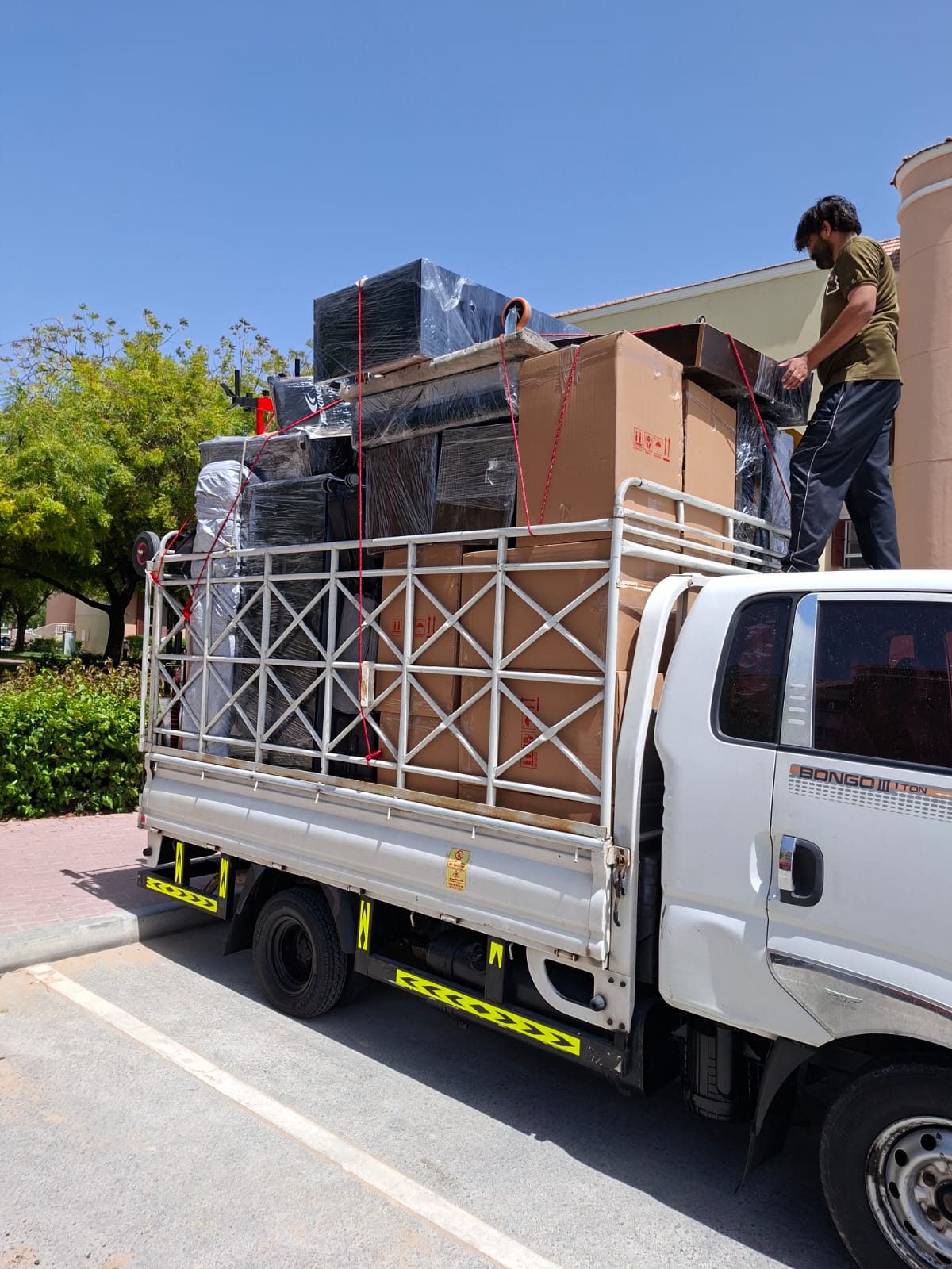 Pickup For Rent in Ajman